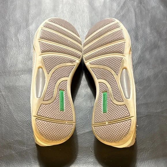 Grasshoppers Silver Glitter Slip-On Flats - Picture 7 of 9